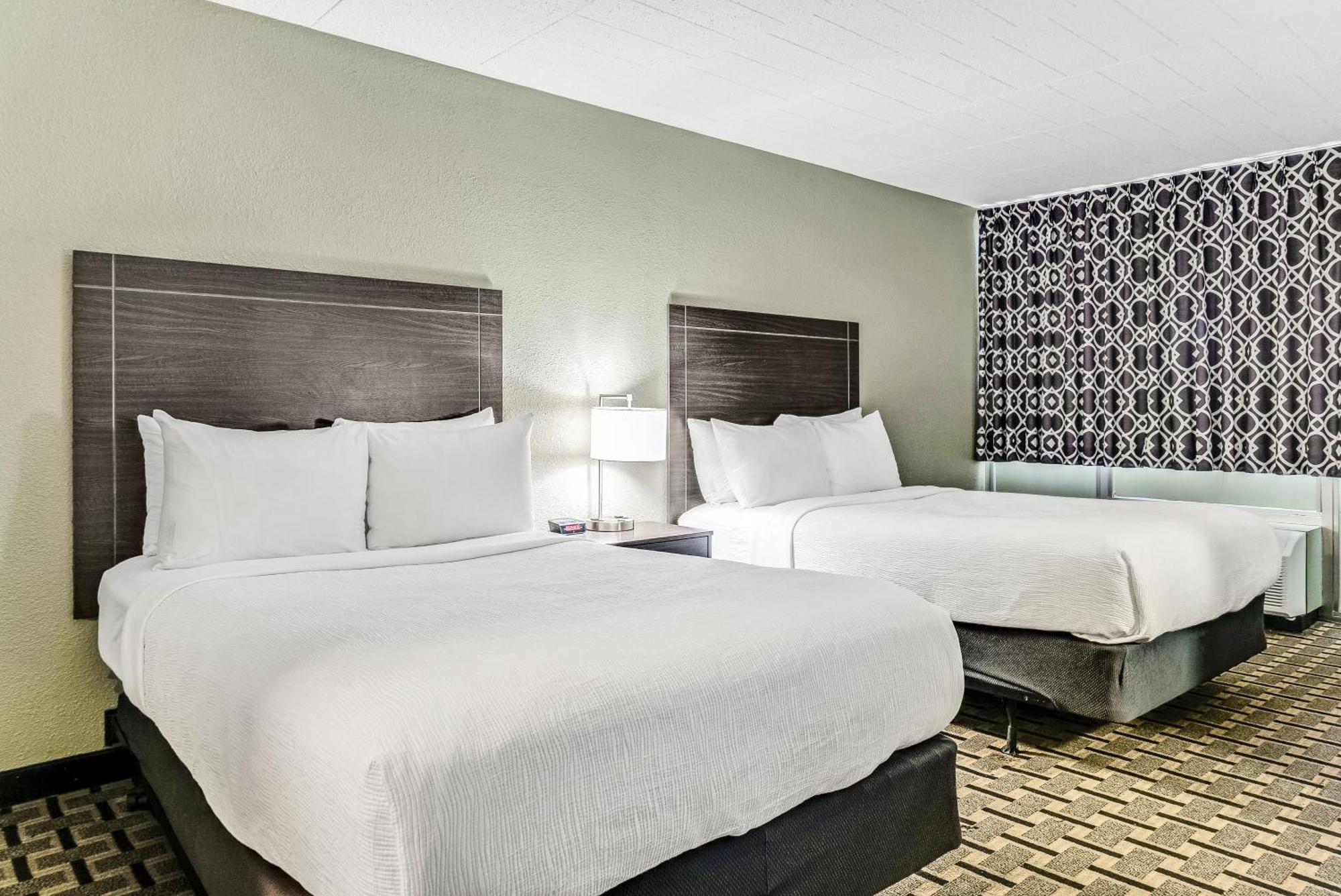 Quality Inn Detroit Downtown Extérieur photo