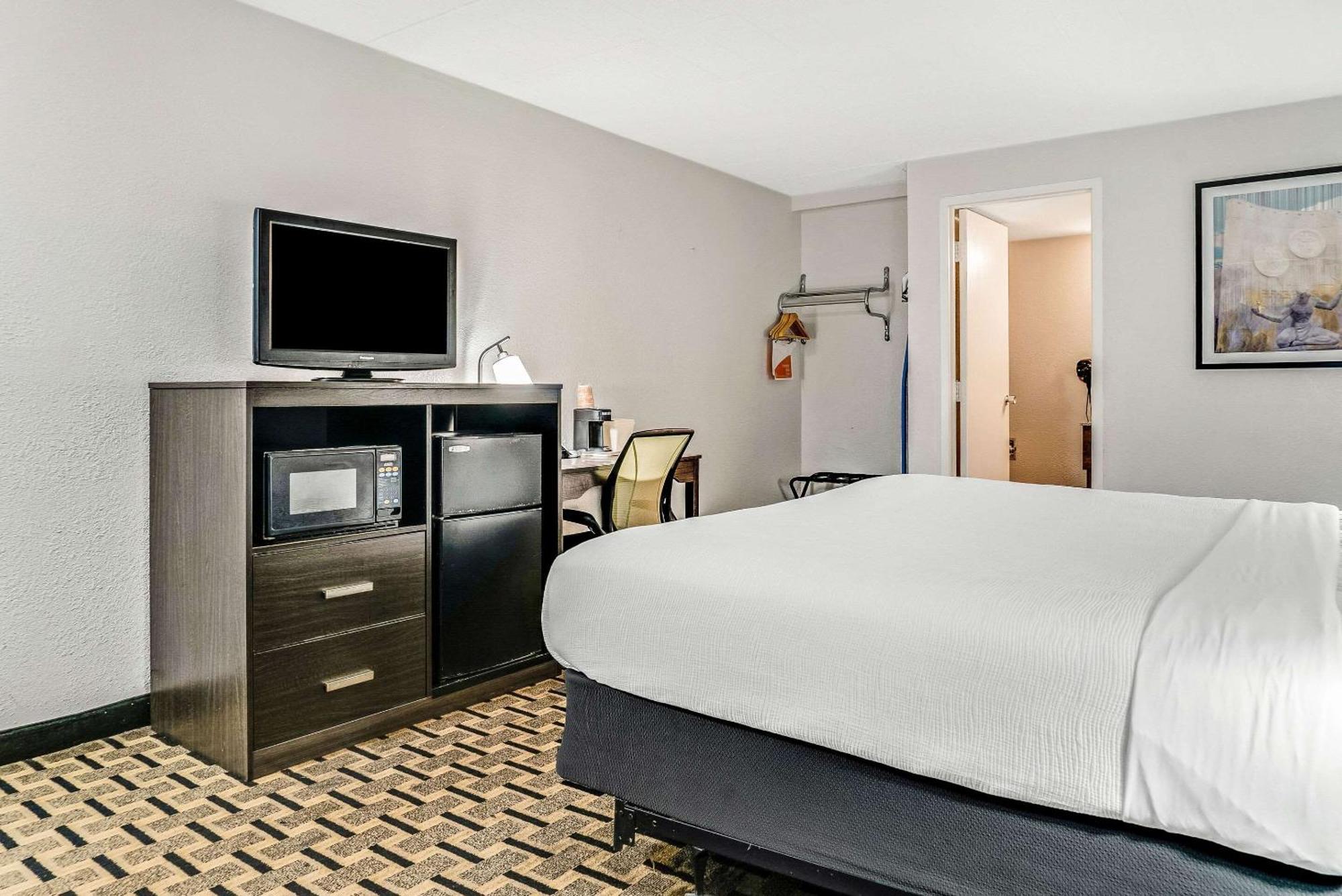 Quality Inn Detroit Downtown Extérieur photo