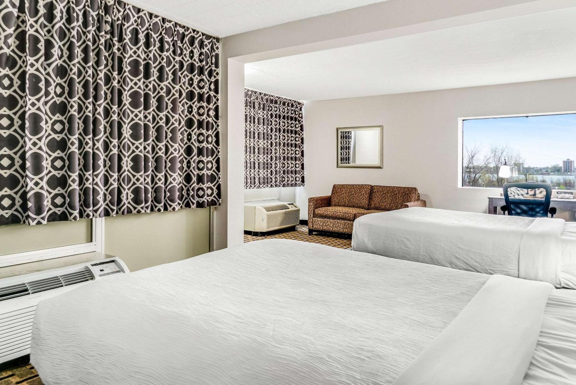 Quality Inn Detroit Downtown Extérieur photo