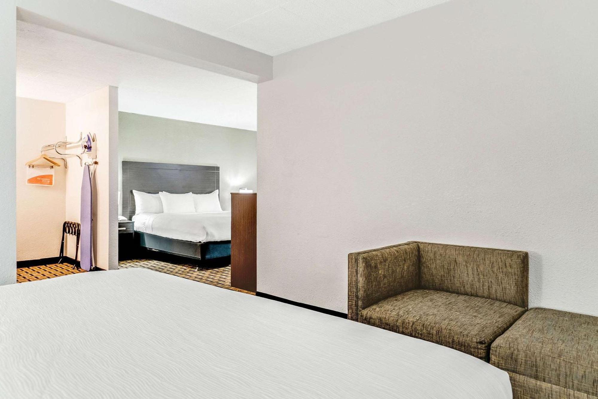 Quality Inn Detroit Downtown Extérieur photo