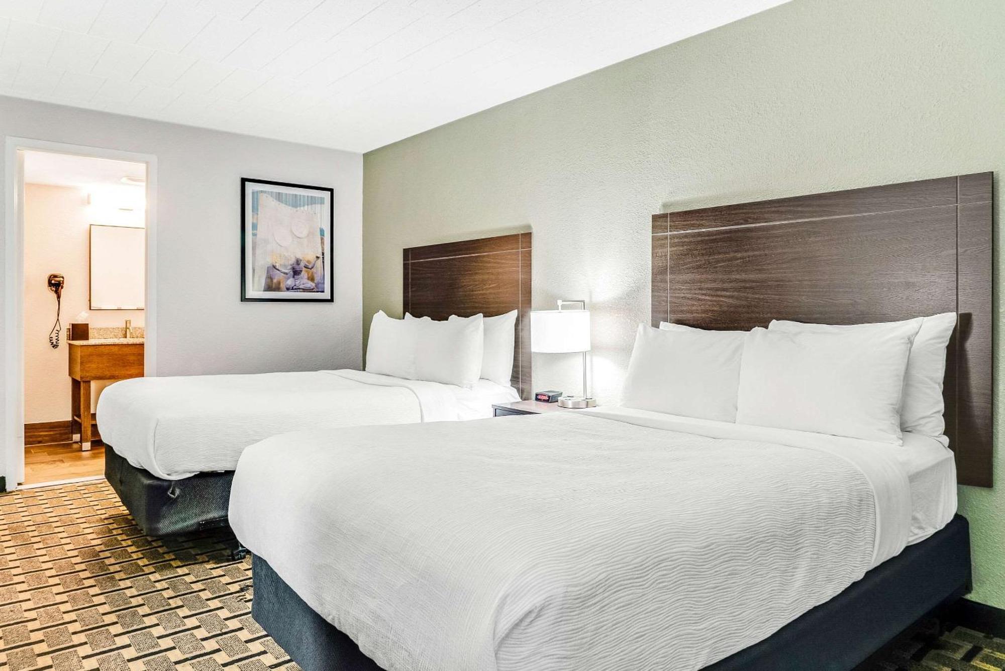 Quality Inn Detroit Downtown Extérieur photo